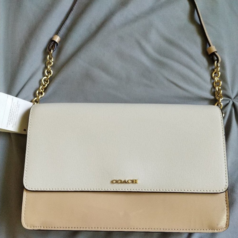 Two-toned crossbody